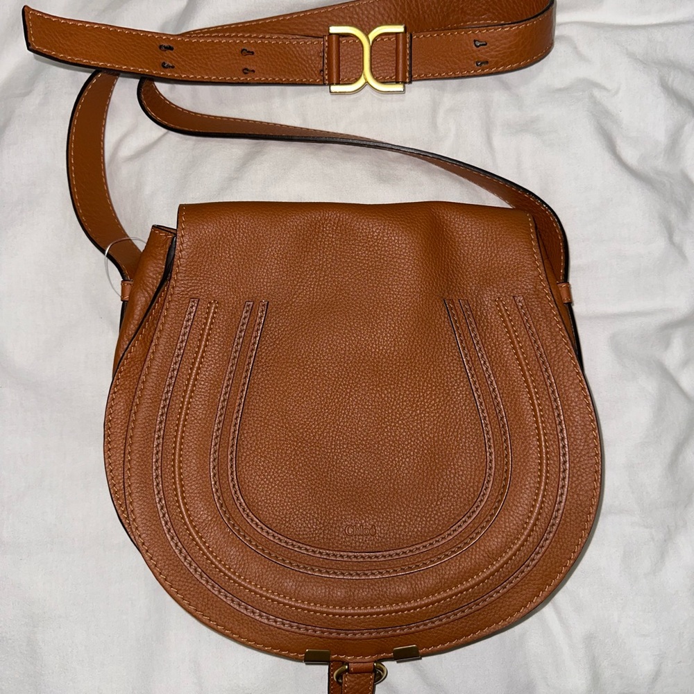 Chloe Medium Marcie Leather Crossbody Bag Tan